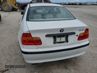 2003 BMW 3 Series 325i with VIN WBAEV334X3KL84317, listed as a Copart auction lot 75102904 with Not Provided miles and Salvage Title. Bid and sale history available at carsss.com. Image 6.