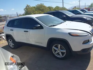 2016 Jeep Cherokee Altitude with VIN 1C4PJLAB2GW212337, listed as a IAAI auction lot 42148601 with 156,012 mi miles and . Bid and sale history available at DreamBid. Image 13.