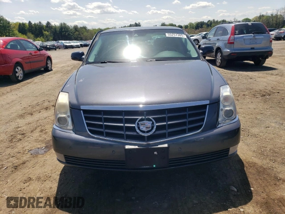 2011 Cadillac DTS Premium Collection z VIN 1G6KH5E64BU116540, wystawiony jako Copart lot #55257305 z przebiegiem 108 360 mil mil oraz Szkoda całkowita • Salvage title. Historia ofert i sprzedaży dostępna na DreamBid. Obrazek 5.