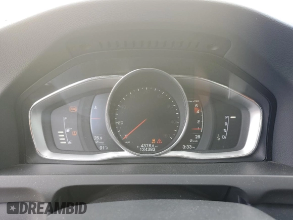 2017 Volvo S60 Inscription с VIN LYV402HK0HB149672, выставлен на аукционе Copart как лот 61354575 с пробегом 134 383 миль миль и Чистый • Clean title. История ставок и продаж доступна на DreamBid. Изображение 9.