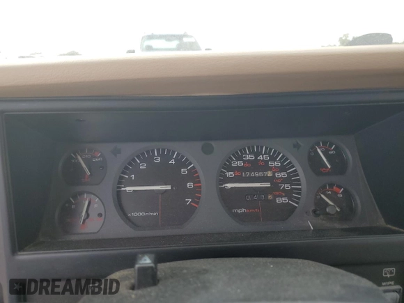 1996 Jeep Cherokee SE z VIN 1J4FJ28S9TL211073, wystawiony jako Copart lot #78052574 z przebiegiem 174 967 mil mil oraz Nie do naprawy • Non repairable. Historia ofert i sprzedaży dostępna na DreamBid. Obrazek 9.