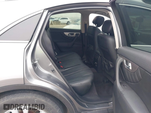 2015 Infiniti QX70 с VIN JN8CS1MUXFM380576, выставлен на аукционе IAAI как лот 41516132 с пробегом 109 662 миль миль и . История ставок и продаж доступна на DreamBid. Изображение 8.