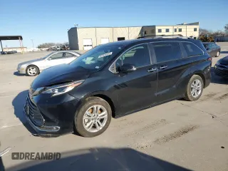 2022 Toyota Sienna Platinum z VIN 5TDESKFCXNS046761, wystawiony jako Copart lot #87531035 z przebiegiem 42 992 mil mil oraz Szkoda całkowita • Salvage title. Historia ofert i sprzedaży dostępna na DreamBid. Obrazek 1.