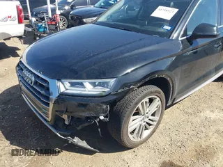 2018 Audi Q5 Premium Plus with VIN WA1BNAFY2J2080270, listed as a IAAI auction lot 41718523 with 115,643 mi miles. Bid and sale history available at carsss.com. Image 6.