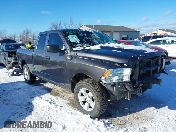 2018 Ram 1500 Express with VIN 1C6RR7FG4JS260831, listed as a IAAI auction lot 41294871 with 71,097 mi miles. Bid and sale history available at carsss.com. Image 1.