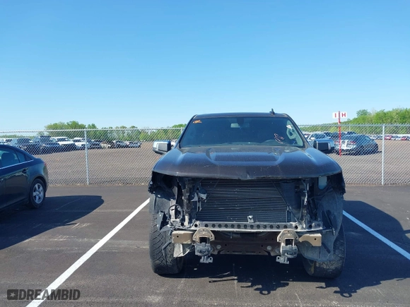 2019 Chevrolet Silverado 1500 LTZ with VIN 1GCPWEED7KZ137344, listed as a IAAI auction lot 42022949 with 55,947 mi miles. Bid and sale history available at carsss.com. Image 12.
