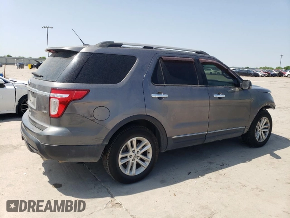 2011 Ford Explorer XLT z VIN 1FMHK8D83BGA51137, wystawiony jako Copart lot #50527015 z przebiegiem 161 554 mil mil oraz Szkoda całkowita • Salvage title. Historia ofert i sprzedaży dostępna na DreamBid. Obrazek 3.