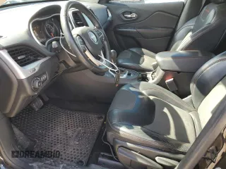 2017 Jeep Cherokee Trailhawk L Plus with VIN 1C4PJMBB5HW513075, listed as a Copart auction lot 49499425 with 136,185 mi miles and Salvage Title. Bid and sale history available at carsss.com. Image 7.