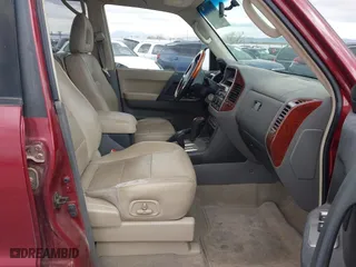 2004 Mitsubishi Montero LTD with VIN JA4MW51S04J008915, listed as a IAAI auction lot 41797432 with 187,660 mi miles. Bid and sale history available at carsss.com. Image 5.