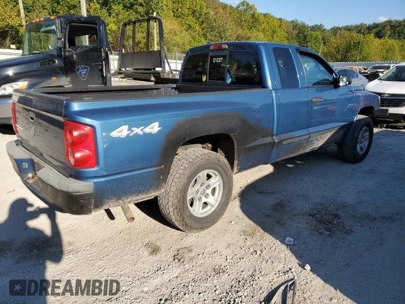 2006 Dodge Dakota SLT with VIN 1D7HW42K56S544472, listed as a Copart auction lot 73413914 with 187,616 mi miles and Salvage Title. Bid and sale history available at DreamBid. Image 3.