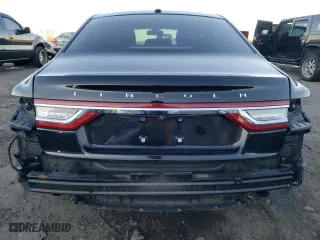 2017 Lincoln Continental Livery with VIN 1LN6L9HK0H5617100, listed as a Copart auction lot 36132313 with 184,646 mi miles. Bid and sale history available at carsss.com. Image 6.