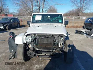 2013 Jeep Wrangler Unlimited Sahara with VIN 1C4BJWEG3DL658530, listed as a IAAI auction lot 41421006 with 115,321 mi miles and . Bid and sale history available at DreamBid. Image 13.