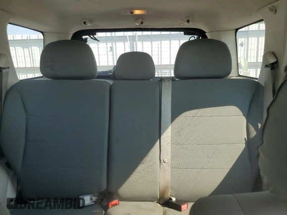2012 Ford Escape XLS with VIN 1FMCU0C78CKA70652, listed as a Copart auction lot 60624215 with 203,220 mi miles and Clean title. Bid and sale history available at DreamBid. Image 10.