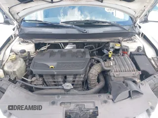 2007 Chrysler Sebring Touring with VIN 1C3LC56K37N533469, listed as a IAAI auction lot 42001566 with 187,698 mi miles and . Bid and sale history available at DreamBid. Image 10.