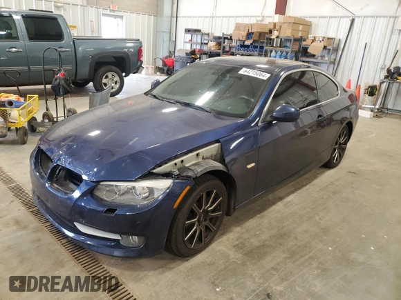 2013 BMW 3 Series 328i xDrive with VIN WBAKF3C54DJ386080, listed as a Copart auction lot 64215064 with 171,124 mi miles and Non Repairable. Bid and sale history available at carsss.com. Image 1.
