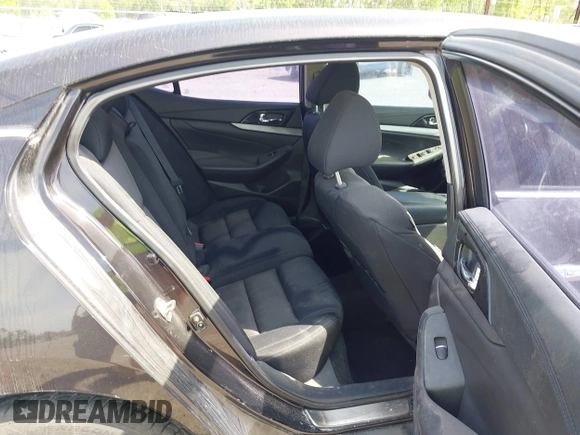 2016 Nissan Maxima SL with VIN 1N4AA6AP9GC436537, listed as a IAAI auction lot 42103091 with 131,181 mi miles and . Bid and sale history available at DreamBid. Image 8.