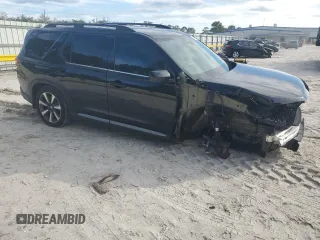 2024 Honda Pilot Elite with VIN 5FNYG1H87RB045935, listed as a Copart auction lot 43043765 with 10,544 mi miles and Salvage Title. Bid and sale history available at carsss.com. Image 4.
