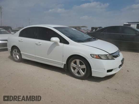 2011 Honda Civic LX-S z VIN 2HGFA1F67BH537344, wystawiony jako Copart lot #53815345 z przebiegiem 225 496 mil mil oraz Czysty tytuł • Clean title. Historia ofert i sprzedaży dostępna na DreamBid. Obrazek 4.