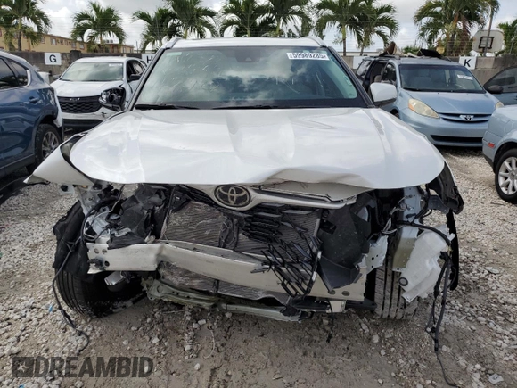 2024 Toyota Highlander LE with VIN 5TDKDRAH6RS534720, listed as a Copart auction lot 59989285 with 12,626 mi miles and Salvage title. Bid and sale history available at DreamBid. Image 5.