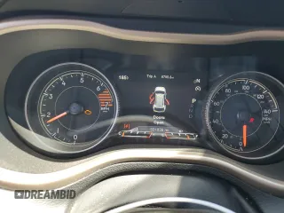 2016 Jeep Cherokee Limited z VIN 1C4PJMDB4GW161926, wystawiony jako Copart lot #52183805 z przebiegiem 331 839 mil mil oraz Szkoda całkowita • Salvage title. Historia ofert i sprzedaży dostępna na DreamBid. Obrazek 9.