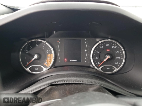 2020 Jeep Renegade Altitude with VIN ZACNJABBXLPL31137, listed as a Copart auction lot 49478765 with 37,693 mi miles and Salvage Title. Bid and sale history available at DreamBid. Image 9.