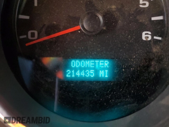 2013 Chevrolet Silverado 1500 LT with VIN 3GCPCSE04DG359394, listed as a Copart auction lot 48547555 with 214,435 mi miles and Salvage Title. Bid and sale history available at DreamBid. Image 9.