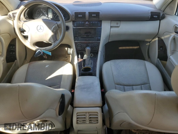 2005 Mercedes-Benz C 240 with VIN WDBRF61J15F593984, listed as a Copart auction lot 48720325 with 185,366 mi miles and Salvage Title. Bid and sale history available at DreamBid. Image 8.
