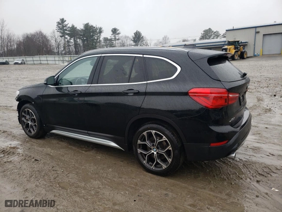 2021 BMW X1 xDrive28i with VIN WBXJG9C09M5U19993, listed as a Copart auction lot 43452455 with 17,040 mi miles and Salvage Title. Bid and sale history available at carsss.com. Image 2.