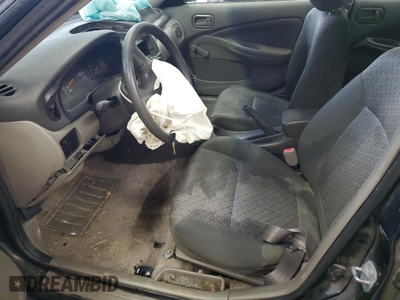 2001 Nissan Sentra GXE z VIN 3N1CB51D01L466508, wystawiony jako Copart lot #42597405 z przebiegiem 185 670 mil mil oraz Szkoda całkowita • Salvage title. Historia ofert i sprzedaży dostępna na DreamBid. Obrazek 7.