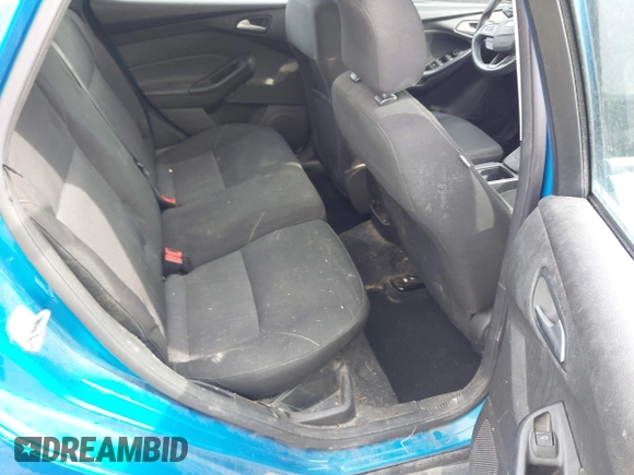2015 Ford Focus SE with VIN 1FADP3K20FL383433, listed as a IAAI auction lot 42018563 with 101,789 mi miles. Bid and sale history available at carsss.com. Image 8.