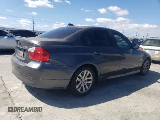 2006 BMW 3 Series 325i with VIN WBAVB13556PT26158, listed as a Copart auction lot 47475865 with 111,582 mi miles and Salvage Title. Bid and sale history available at carsss.com. Image 3.