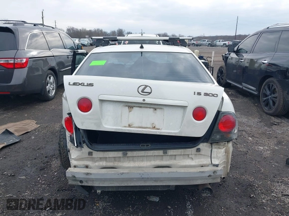2001 Lexus IS with VIN JTHBD182610005714, listed as a IAAI auction lot 41222838 with 213,121 mi miles. Bid and sale history available at carsss.com. Image 17.