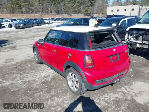 2009 MINI Hardtop S with VIN WMWMF73589TT95974, listed as a IAAI auction lot 41617775 with Not provided miles and . Bid and sale history available at DreamBid. Image 3.