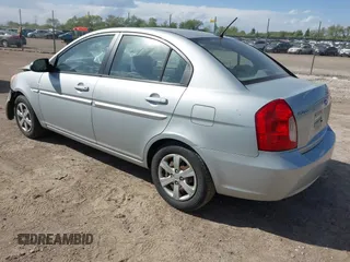2009 Hyundai Accent Auto GLS z VIN KMHCN46C69U326197, wystawiony jako IAAI lot #42268198 z przebiegiem 74 308 mil mil oraz . Historia ofert i sprzedaży dostępna na DreamBid. Obrazek 3.
