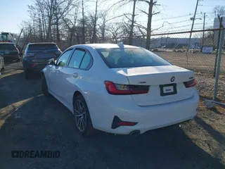 2020 BMW 3 Series 330i xDrive with VIN 3MW5R7J00L8B34288, listed as a IAAI auction lot 41421442 with 43,930 mi miles. Bid and sale history available at carsss.com. Image 3.