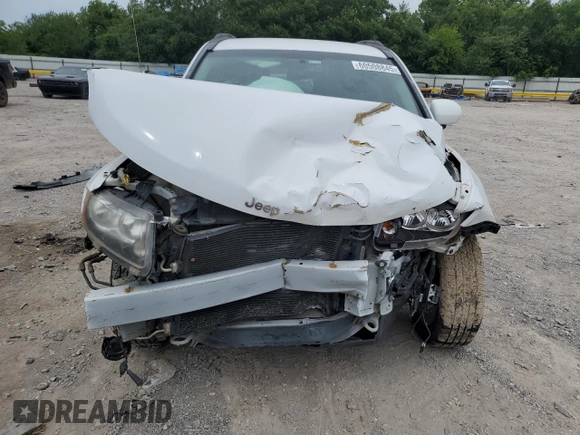 2016 Jeep Compass Latitude with VIN 1C4NJCEA4GD614932, listed as a Copart auction lot 60508845 with 144,833 mi miles and Salvage title. Bid and sale history available at DreamBid. Image 5.