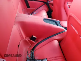 2022 Ferrari Roma z VIN ZFF98RNA1N0279070, wystawiony jako Copart lot #61832983 z przebiegiem Nie podano mil oraz Szkody całkowita. Historia ofert i sprzedaży dostępna na DreamBid. Obrazek 10.