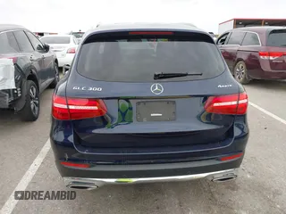 2019 Mercedes-Benz GLC 300 z VIN WDC0G4KB6KV169649, wystawiony jako IAAI lot #41930356 z przebiegiem 68 376 mil mil oraz . Historia ofert i sprzedaży dostępna na DreamBid. Obrazek 16.