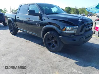 2023 Ram 1500 SLT z VIN 1C6RR7LG9PS596116, wystawiony jako IAAI lot #42273654 z przebiegiem 35 048 mil mil oraz . Historia ofert i sprzedaży dostępna na DreamBid. Obrazek 1.