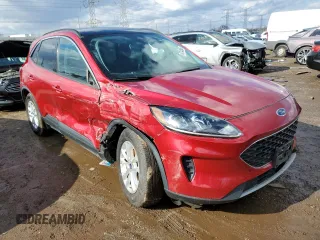 2021 Ford Escape SE with VIN 1FMCU0G61MUA21588, listed as a Copart auction lot 47243505 with 67,365 mi miles and Salvage Title. Bid and sale history available at carsss.com. Image 4.