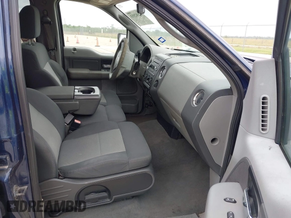 2008 Ford F-150 XLT with VIN 1FTPW12V88FA35583, listed as a IAAI auction lot 42182553 with 233,900 mi miles and . Bid and sale history available at DreamBid. Image 5.