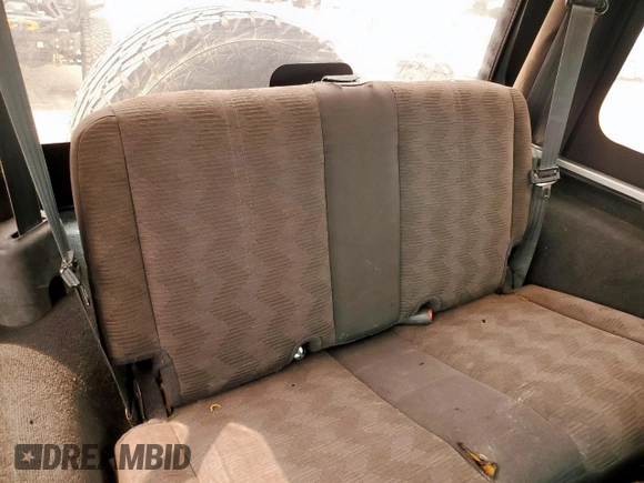 2004 Jeep Wrangler X z VIN 1J4FA39S34P702186, wystawiony jako Copart lot #59561675 z przebiegiem 202 214 mil mil oraz Szkoda całkowita • Salvage title. Historia ofert i sprzedaży dostępna na DreamBid. Obrazek 11.