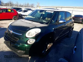 2014 FIAT 500L Lounge with VIN ZFBCFACH2EZ010781, listed as a Copart auction lot 44911325 with 166,377 mi miles and Clean Title. Bid and sale history available at carsss.com. Image 1.