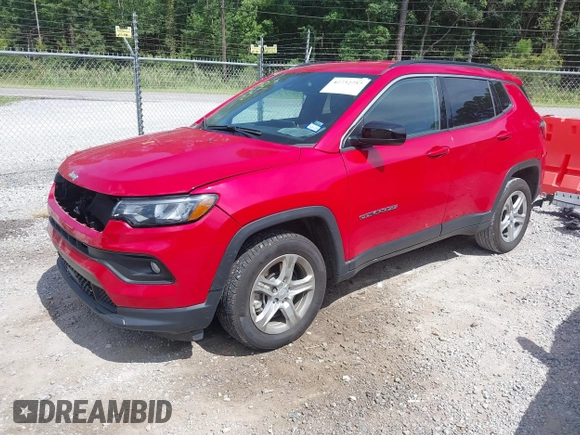 2024 Jeep Compass Latitude z VIN 3C4NJDBN8RT603717, wystawiony jako IAAI lot #42732757 z przebiegiem 44 629 mil mil oraz . Historia ofert i sprzedaży dostępna na DreamBid. Obrazek 18.