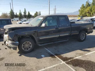 2003 Chevrolet Silverado 1500 with VIN 2GCEC19V931304082, listed as a Copart auction lot 79826594 with 230,765 mi miles and Salvage Title. Bid and sale history available at carsss.com. Image 1.