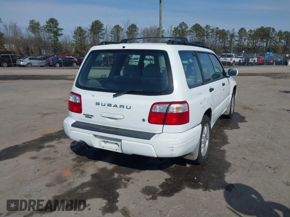 2001 Subaru Forester S w/Premium Pkg with VIN JF1SF65621H759426, listed as a IAAI auction lot 41577130 with 192,910 mi miles. Bid and sale history available at carsss.com. Image 4.