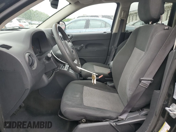 2017 Jeep Compass Sport SE with VIN 1C4NJDBB7HD173530, listed as a Copart auction lot 55295085 with 112,391 mi miles and Salvage title. Bid and sale history available at DreamBid. Image 7.