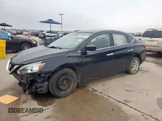 2018 Nissan Sentra S z VIN 3N1AB7AP3JY295656, wystawiony jako Copart lot #59105475 z przebiegiem 111 761 mil mil oraz Szkoda całkowita • Salvage title. Historia ofert i sprzedaży dostępna na DreamBid. Obrazek 1.