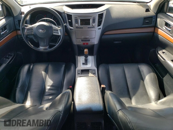 2014 Subaru Outback Limited with VIN 4S4BRBLC3E3274360, listed as a Copart auction lot 54586035 with 176,553 mi miles and Clean Title. Bid and sale history available at DreamBid. Image 9.