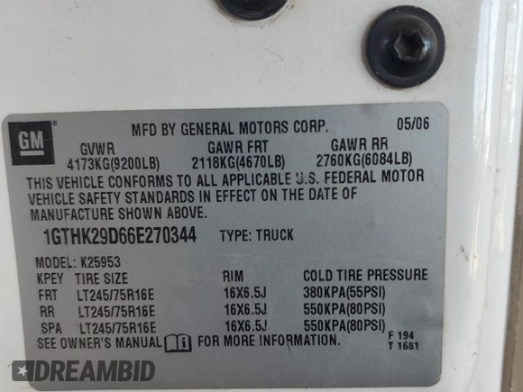2006 GMC Sierra 2500HD SLT with VIN 1GTHK29D66E270344, listed as a Copart auction lot 82147814 with 148,135 mi miles and Salvage title. Bid and sale history available at DreamBid. Image 12.